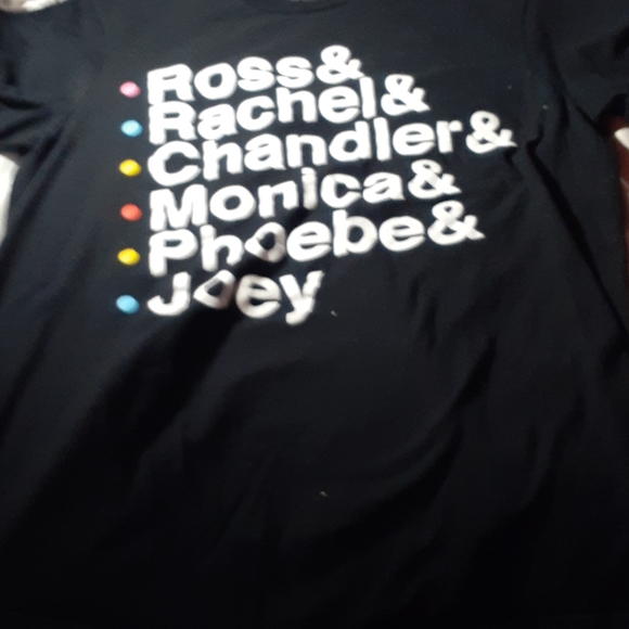 A Freinds characters shirt. - Picture 2 of 3